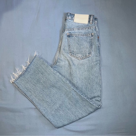 Zara Straight Leg Jean - Picture 2 of 4